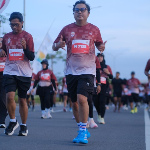 Race photo from KEDIRI HALF MARATHON 2026