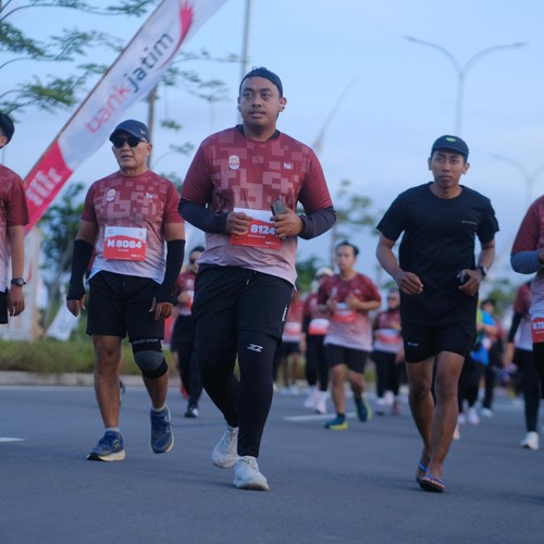 Race photo from KEDIRI HALF MARATHON 2026