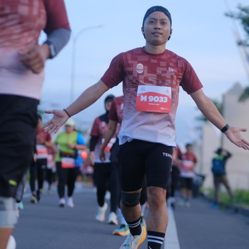 Race photo from KEDIRI HALF MARATHON 2026