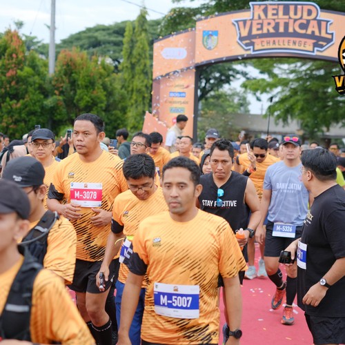 Race photo from KELUD VERTICAL CHALLENGE 2025