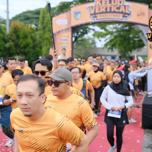 Race photo from KELUD VERTICAL CHALLENGE 2025