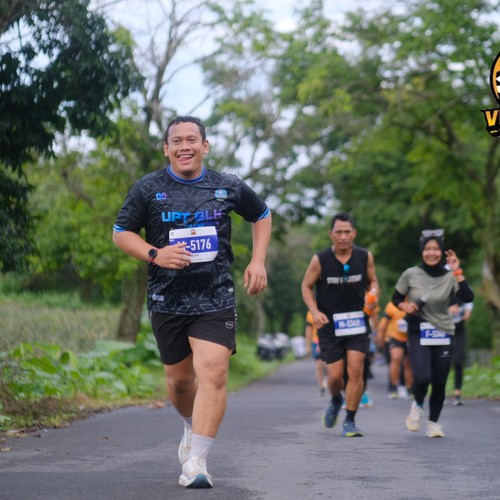 Race photo from KELUD VERTICAL CHALLENGE 2025