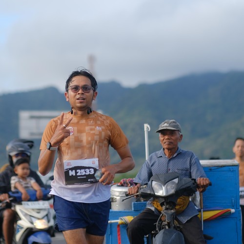 Race photo from KEDIRI HALF MARATHON 2026