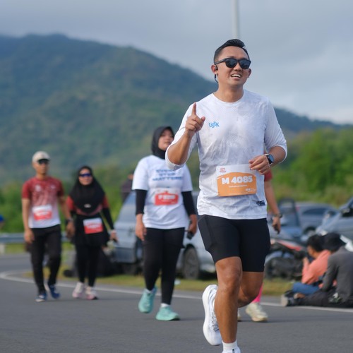 Race photo from KEDIRI HALF MARATHON 2026