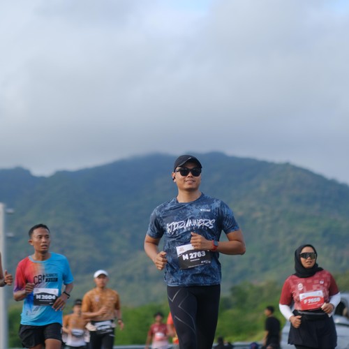 Race photo from KEDIRI HALF MARATHON 2026