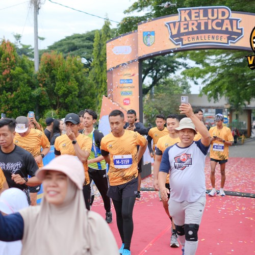 Race photo from KELUD VERTICAL CHALLENGE 2025