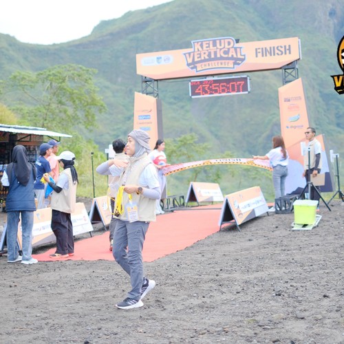 Race photo from KELUD VERTICAL CHALLENGE 2025