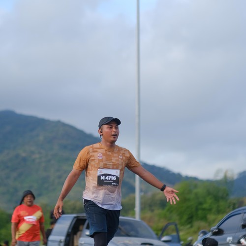 Race photo from KEDIRI HALF MARATHON 2026