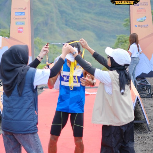 Race photo from KELUD VERTICAL CHALLENGE 2025