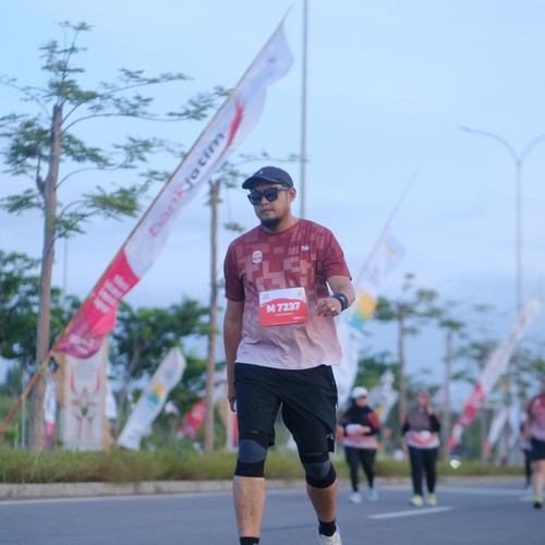 Race photo from KEDIRI HALF MARATHON 2026
