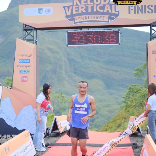 Race photo from KELUD VERTICAL CHALLENGE 2025