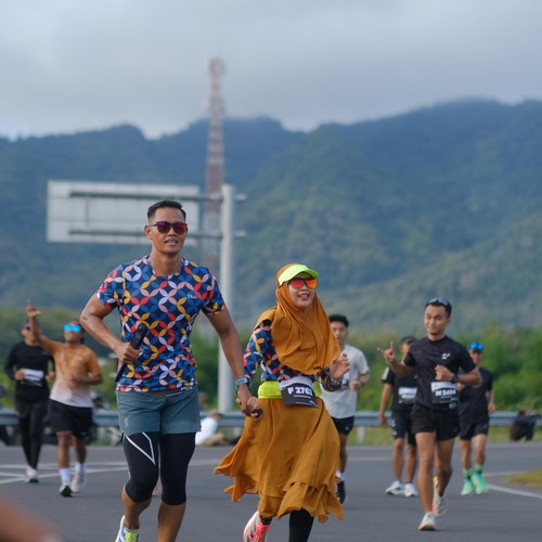 Race photo from KEDIRI HALF MARATHON 2026