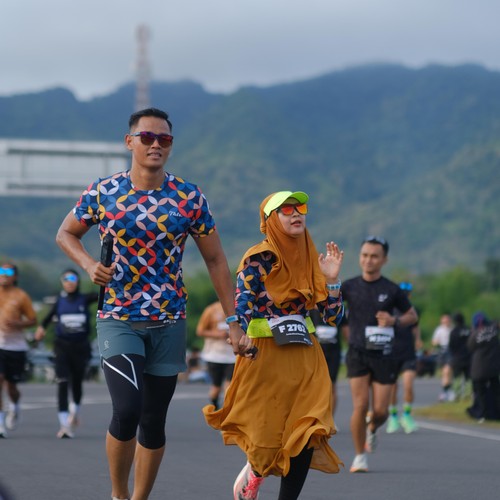 Race photo from KEDIRI HALF MARATHON 2026