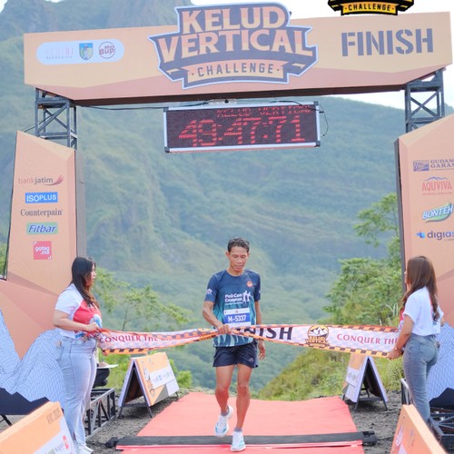 Race photo from KELUD VERTICAL CHALLENGE 2025