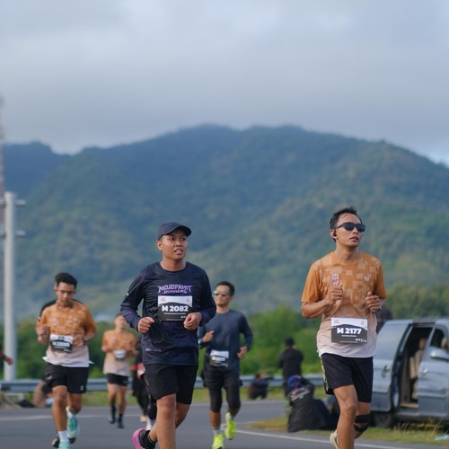 Race photo from KEDIRI HALF MARATHON 2026