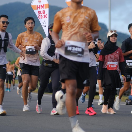 Race photo from KEDIRI HALF MARATHON 2026