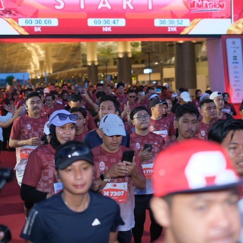 Race photo from KEDIRI HALF MARATHON 2026
