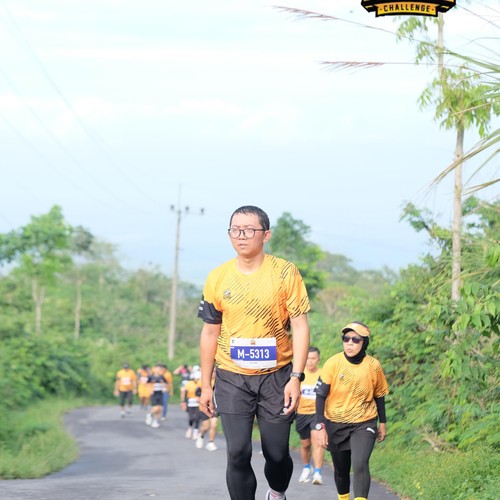 Race photo from KELUD VERTICAL CHALLENGE 2025