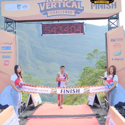 Race photo from KELUD VERTICAL CHALLENGE 2025