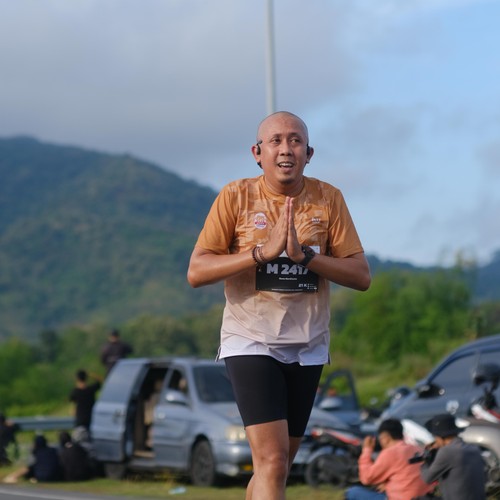 Race photo from KEDIRI HALF MARATHON 2026