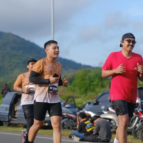 Race photo from KEDIRI HALF MARATHON 2026