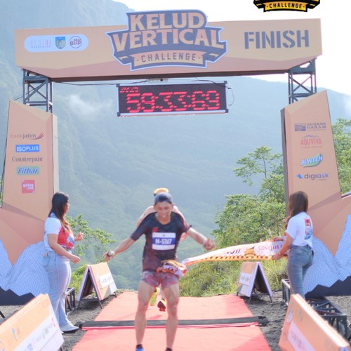 Race photo from KELUD VERTICAL CHALLENGE 2025