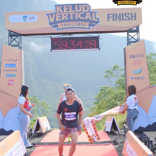 Race photo from KELUD VERTICAL CHALLENGE 2025