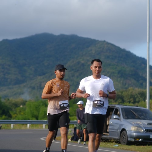 Race photo from KEDIRI HALF MARATHON 2026