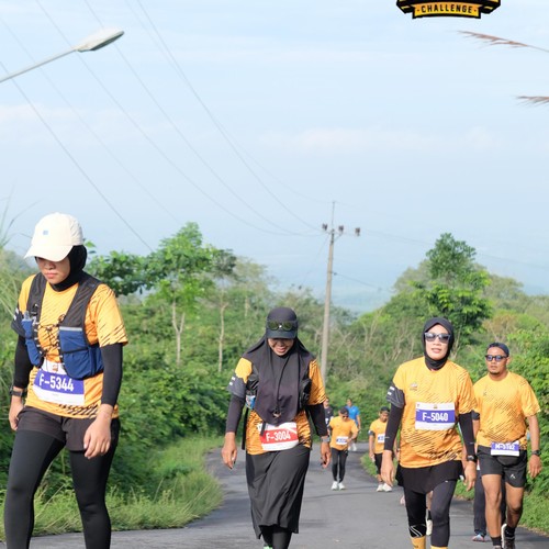 Race photo from KELUD VERTICAL CHALLENGE 2025