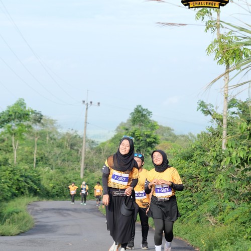 Race photo from KELUD VERTICAL CHALLENGE 2025