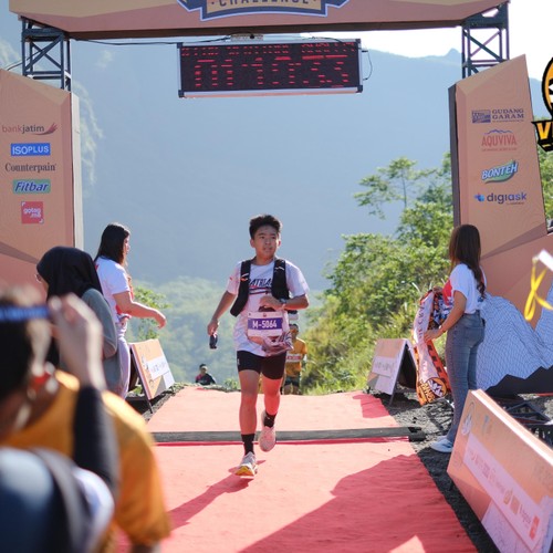 Race photo from KELUD VERTICAL CHALLENGE 2025