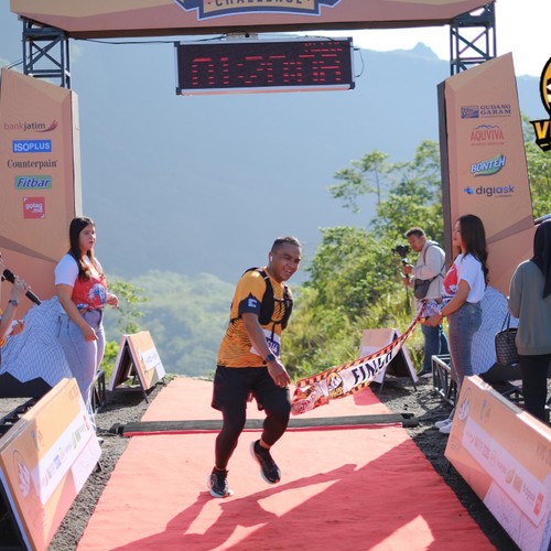 Race photo from KELUD VERTICAL CHALLENGE 2025