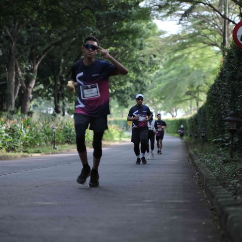 Race photo from LINTAS TEKNOLOGI SOLUTIONS DAY