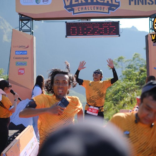 Race photo from KELUD VERTICAL CHALLENGE 2025