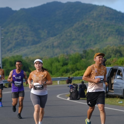 Race photo from KEDIRI HALF MARATHON 2026