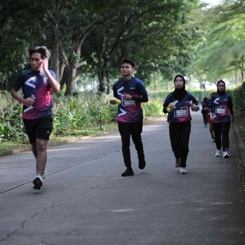 Race photo from LINTAS TEKNOLOGI SOLUTIONS DAY