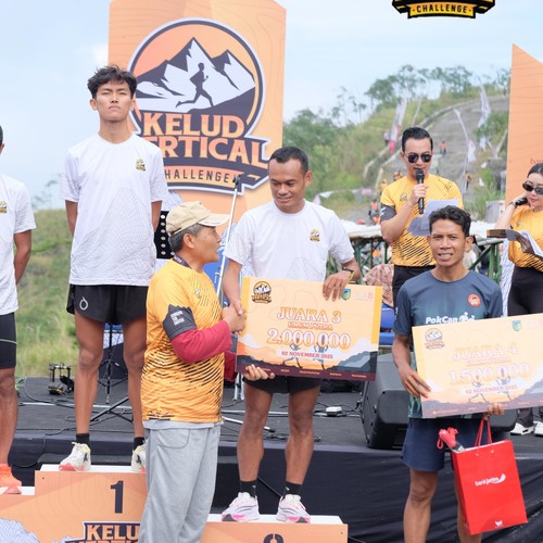 Race photo from KELUD VERTICAL CHALLENGE 2025