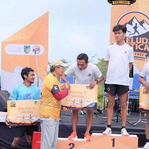 Race photo from KELUD VERTICAL CHALLENGE 2025