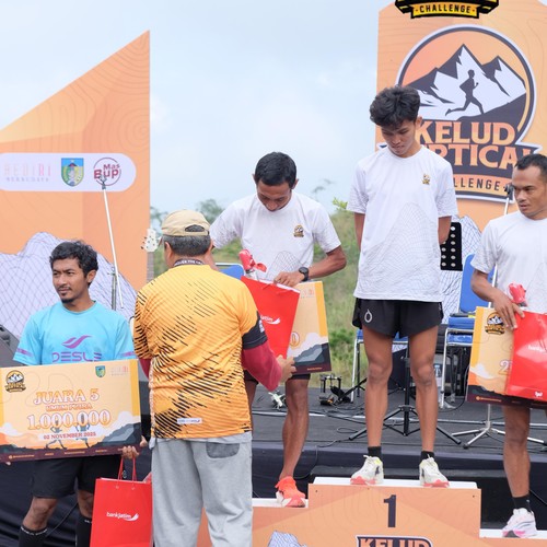 Race photo from KELUD VERTICAL CHALLENGE 2025