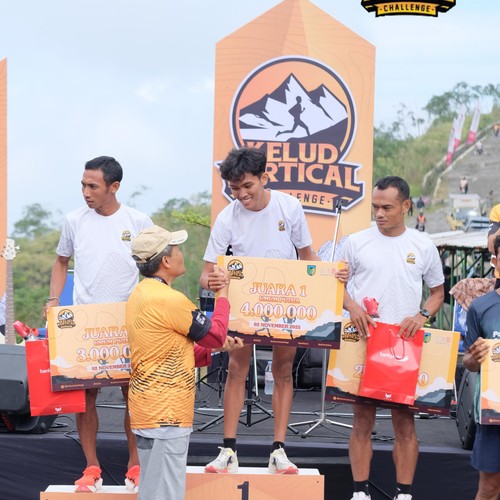 Race photo from KELUD VERTICAL CHALLENGE 2025