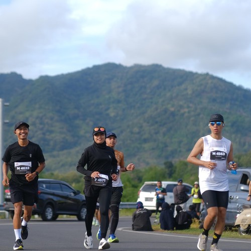 Race photo from KEDIRI HALF MARATHON 2026