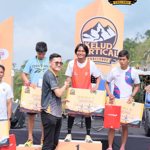 Race photo from KELUD VERTICAL CHALLENGE 2025