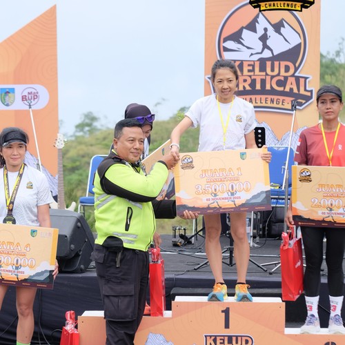 Race photo from KELUD VERTICAL CHALLENGE 2025