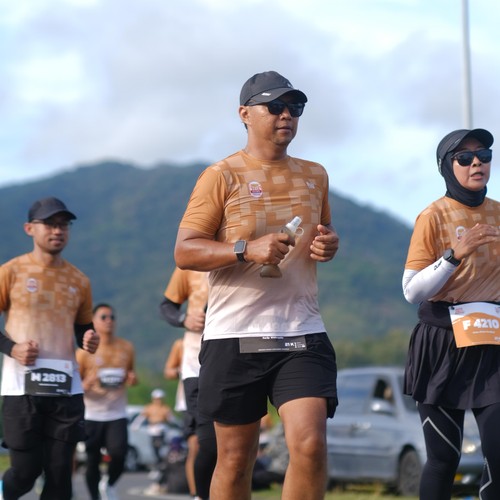 Race photo from KEDIRI HALF MARATHON 2026