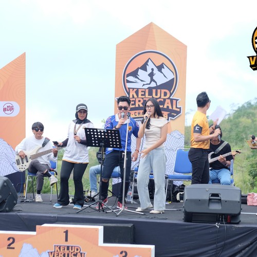 Race photo from KELUD VERTICAL CHALLENGE 2025