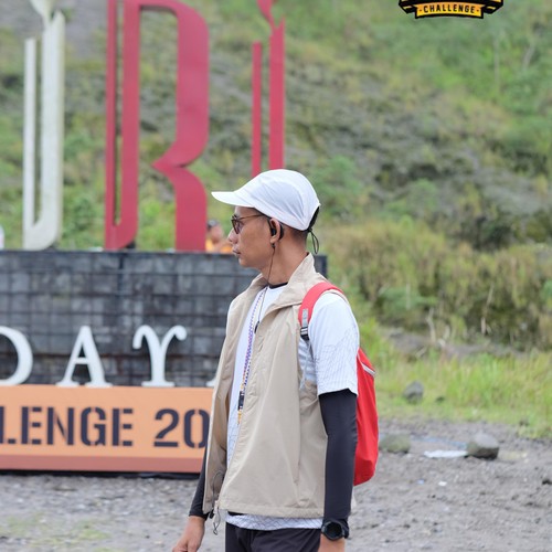Race photo from KELUD VERTICAL CHALLENGE 2025