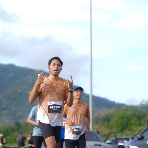 Race photo from KEDIRI HALF MARATHON 2026