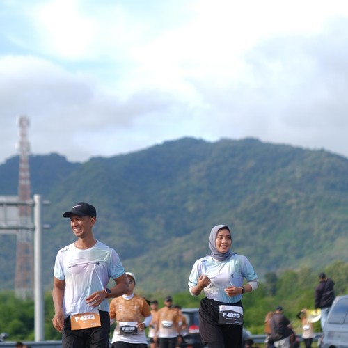 Race photo from KEDIRI HALF MARATHON 2026