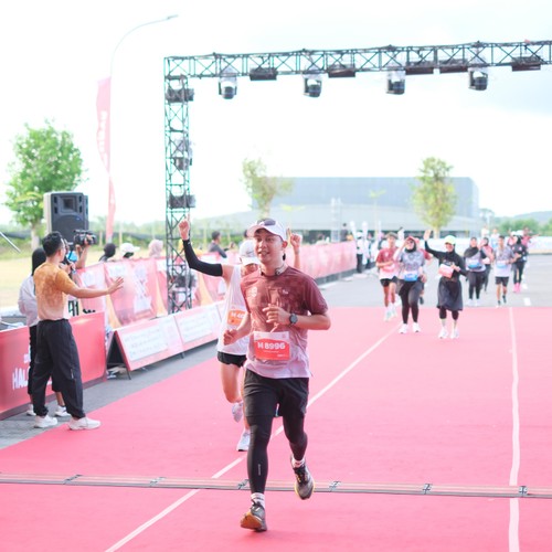 Race photo from KEDIRI HALF MARATHON 2026