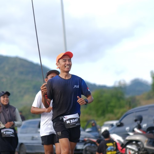 Race photo from KEDIRI HALF MARATHON 2026